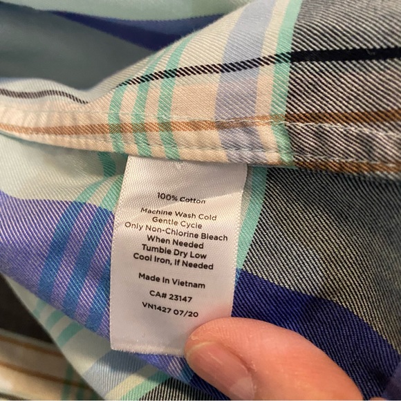 Talbots plaid women’s shirt SZ M, GUC 100% cotton,bust 21” flat, length 27” - Picture 8 of 9